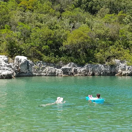 Vikend Kuca Blizu Mora Za Odmor U Peruskom Istra Nyaraló Peruški
